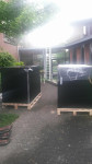 De panelen staan klaar voor transport naar het dak